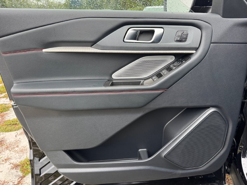2027 Ford Explorer ST 400A