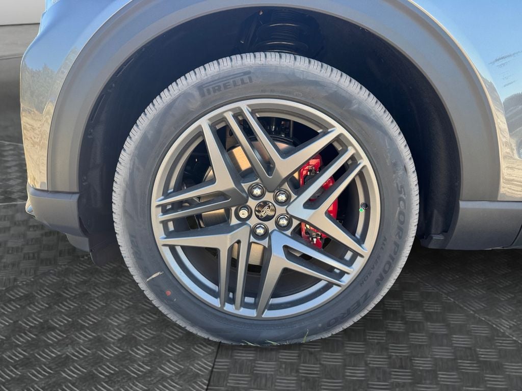 2026 Ford Explorer ST 400A