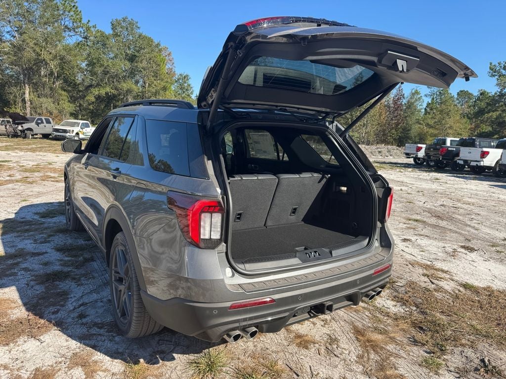 2026 Ford Explorer ST 400A