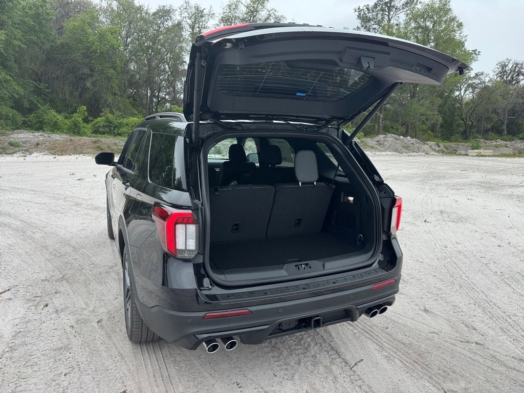 2026 Ford Explorer ST 400A