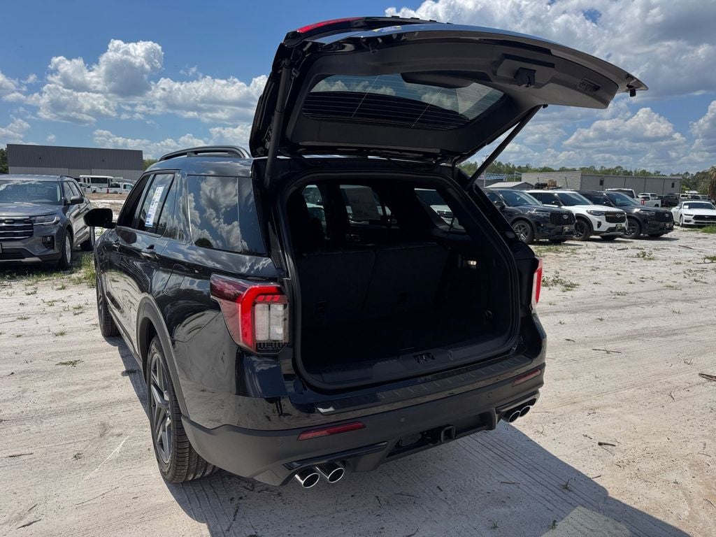 2026 Ford Explorer ST 400A