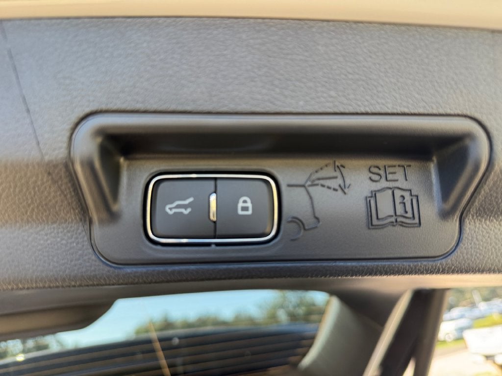 2027 Ford Explorer ST 400A