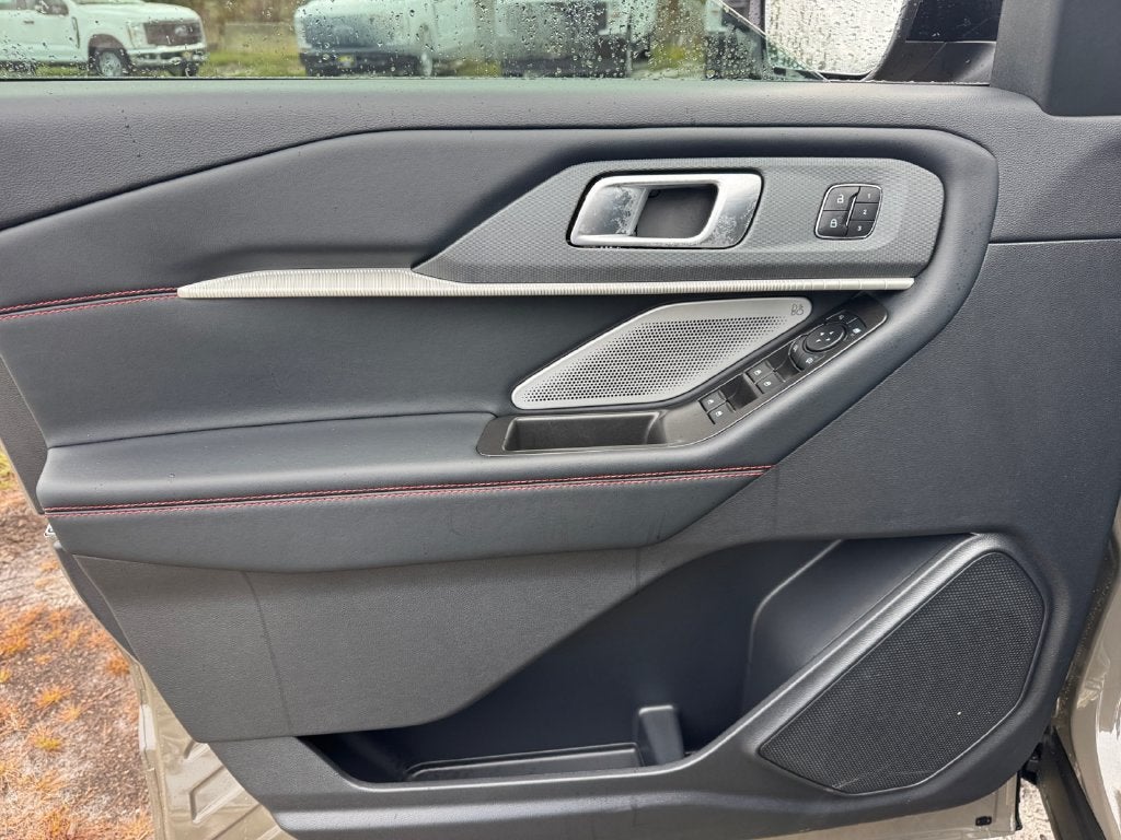 2027 Ford Explorer ST 400A