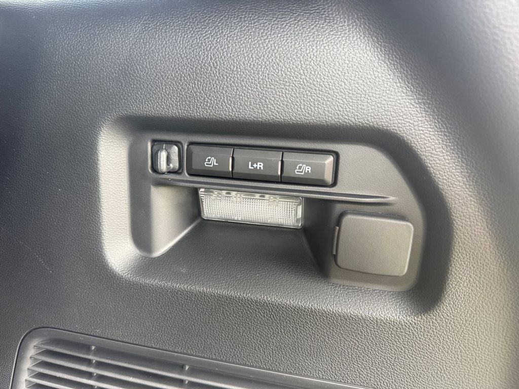 2027 Ford Explorer Tremor InTransit