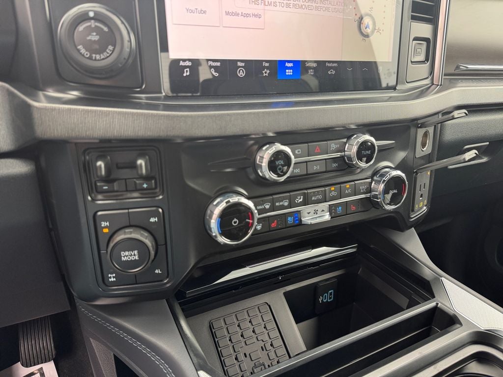 2026 Ford F-250SD Platinum 703A