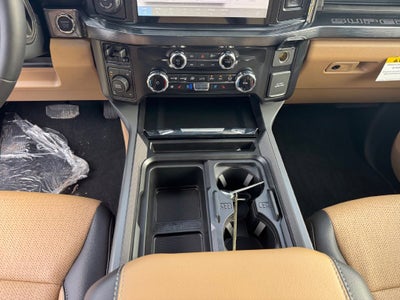2027 Ford F-250SD Lariat 608A