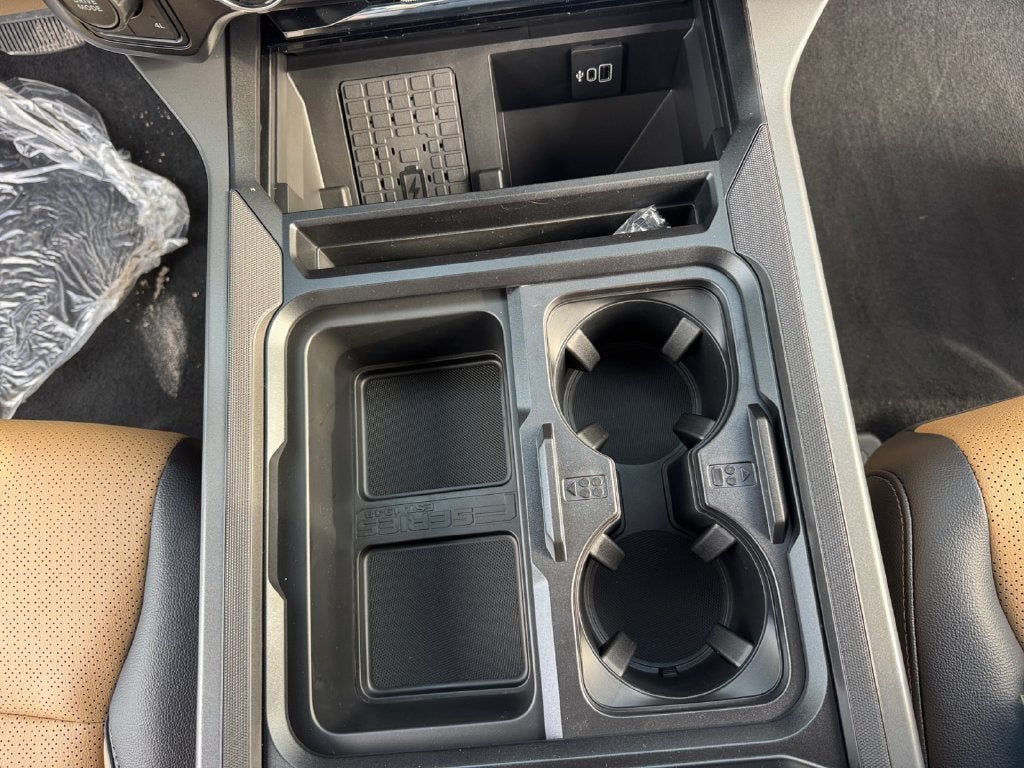 2027 Ford F-250SD Lariat 608A