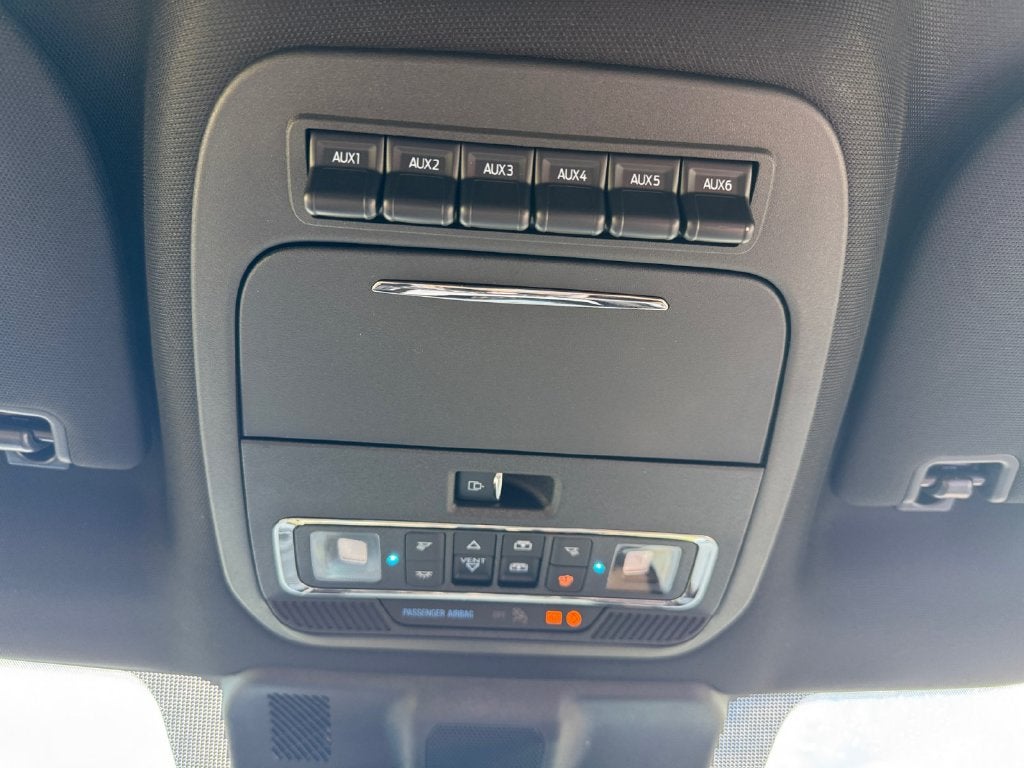 2027 Ford F-250SD Lariat 608A