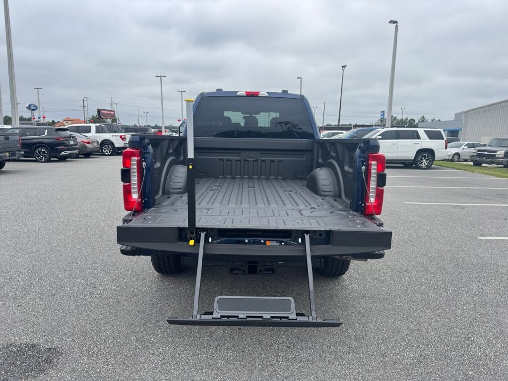 2027 Ford F-250SD Lariat 608A