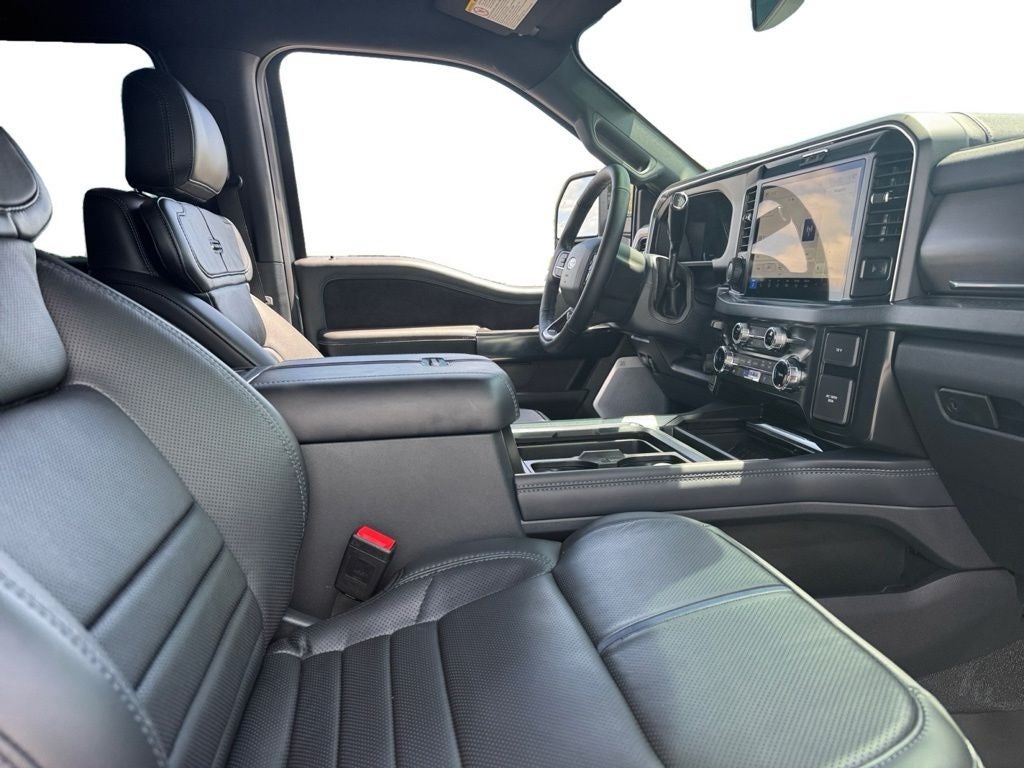 2026 Ford F-250SD Platinum HIGH OUTPUT
