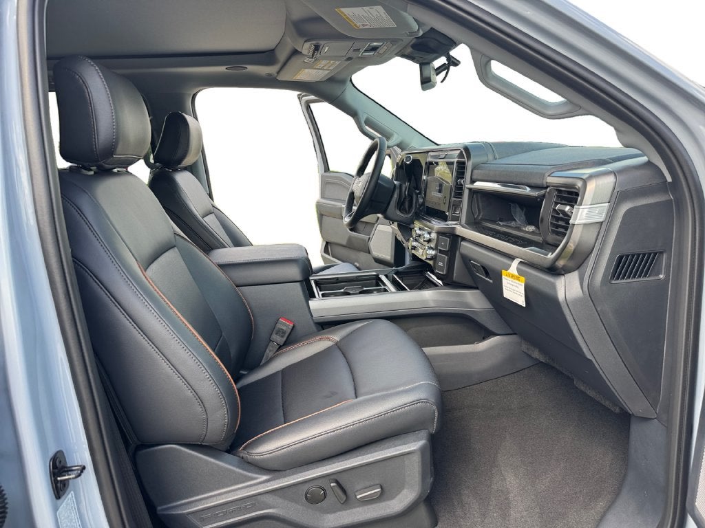 2027 Ford F-250SD Lariat 608A