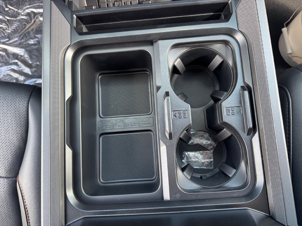 2027 Ford F-250SD Lariat 608A