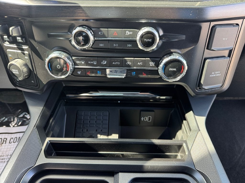 2027 Ford F-250SD Lariat 608A