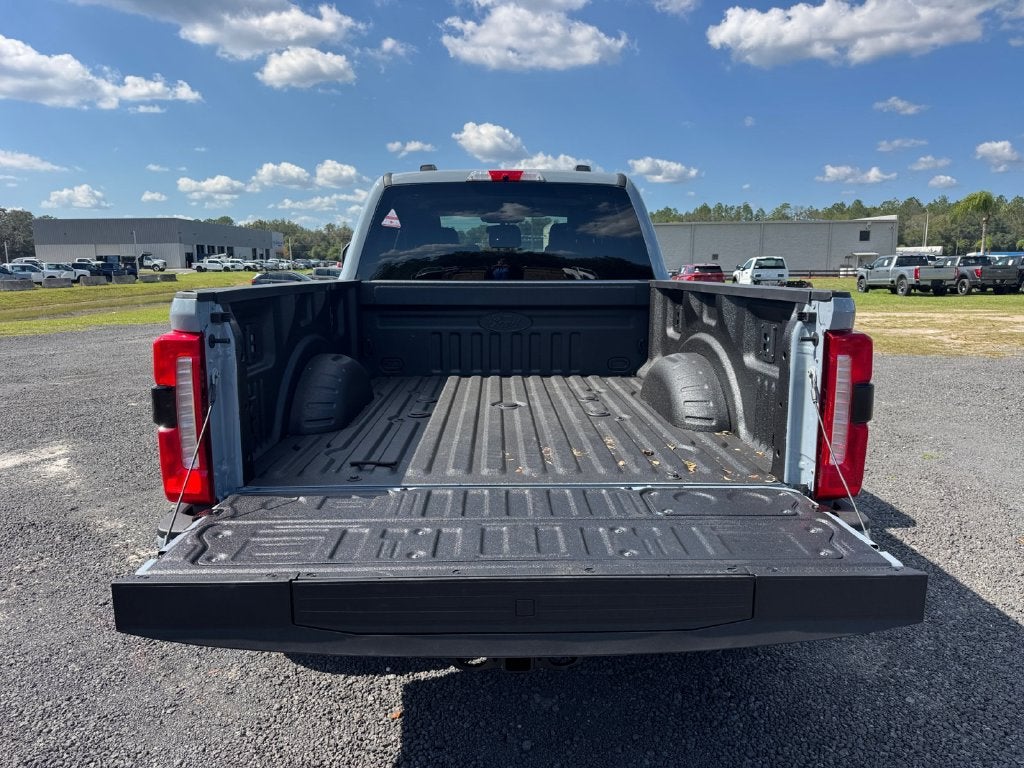 2027 Ford F-250SD Lariat 608A