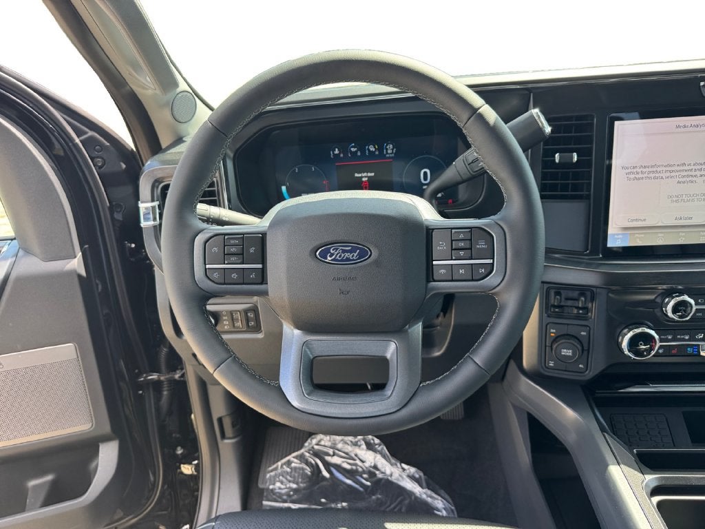 2027 Ford F-250SD Lariat 608A