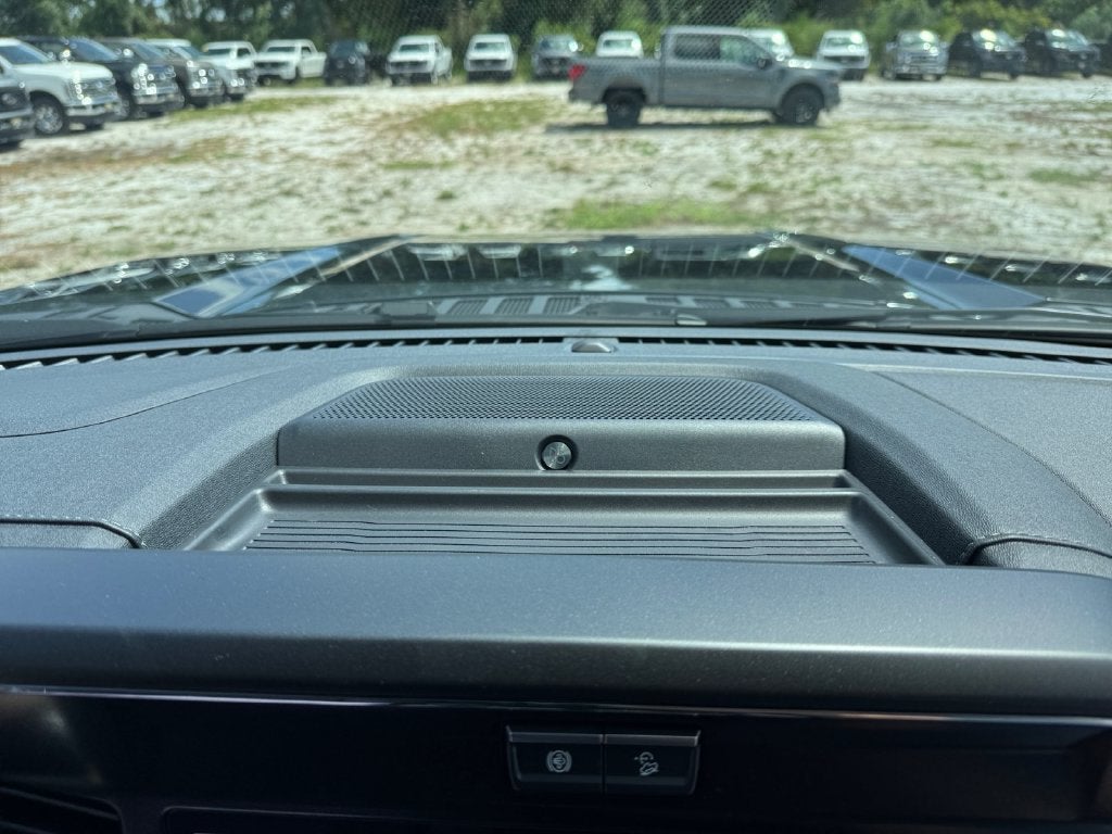 2027 Ford F-250SD Lariat 608A