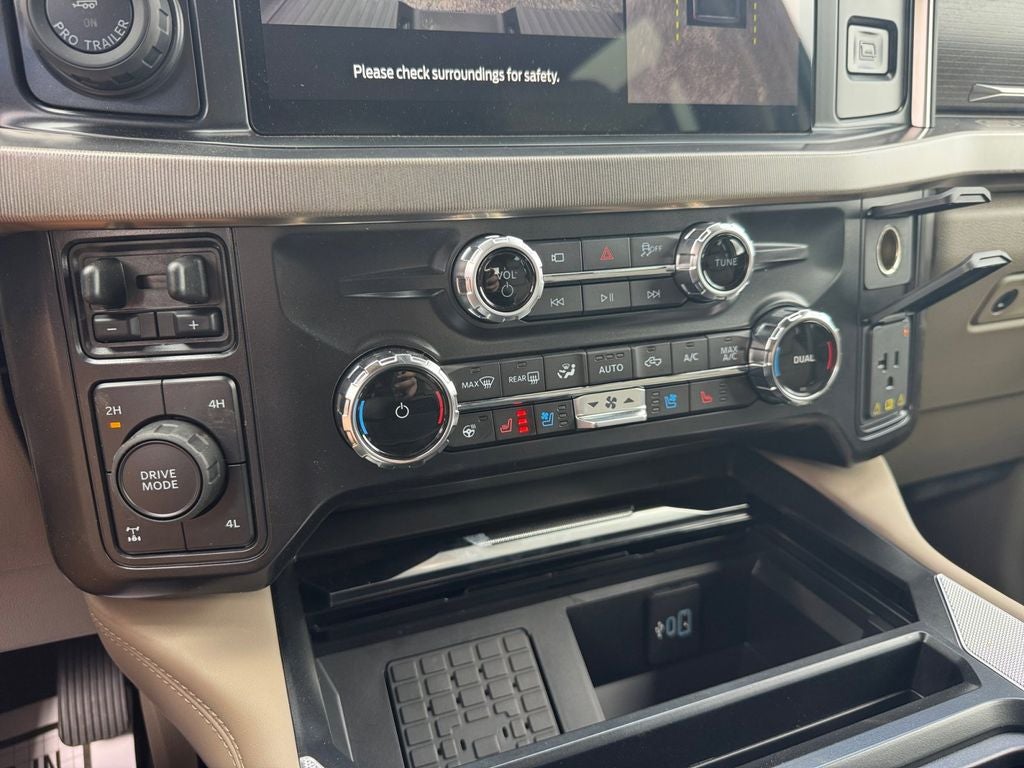 2026 Ford F-250SD Platinum 703A