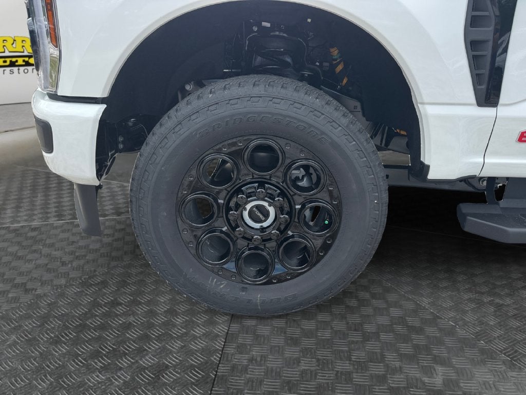 2027 Ford F-250SD Lariat 608A