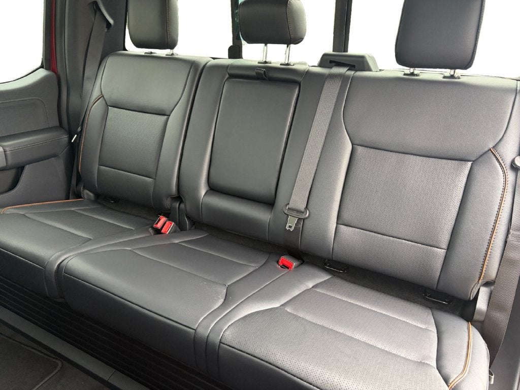 2027 Ford F-250SD Lariat 608A