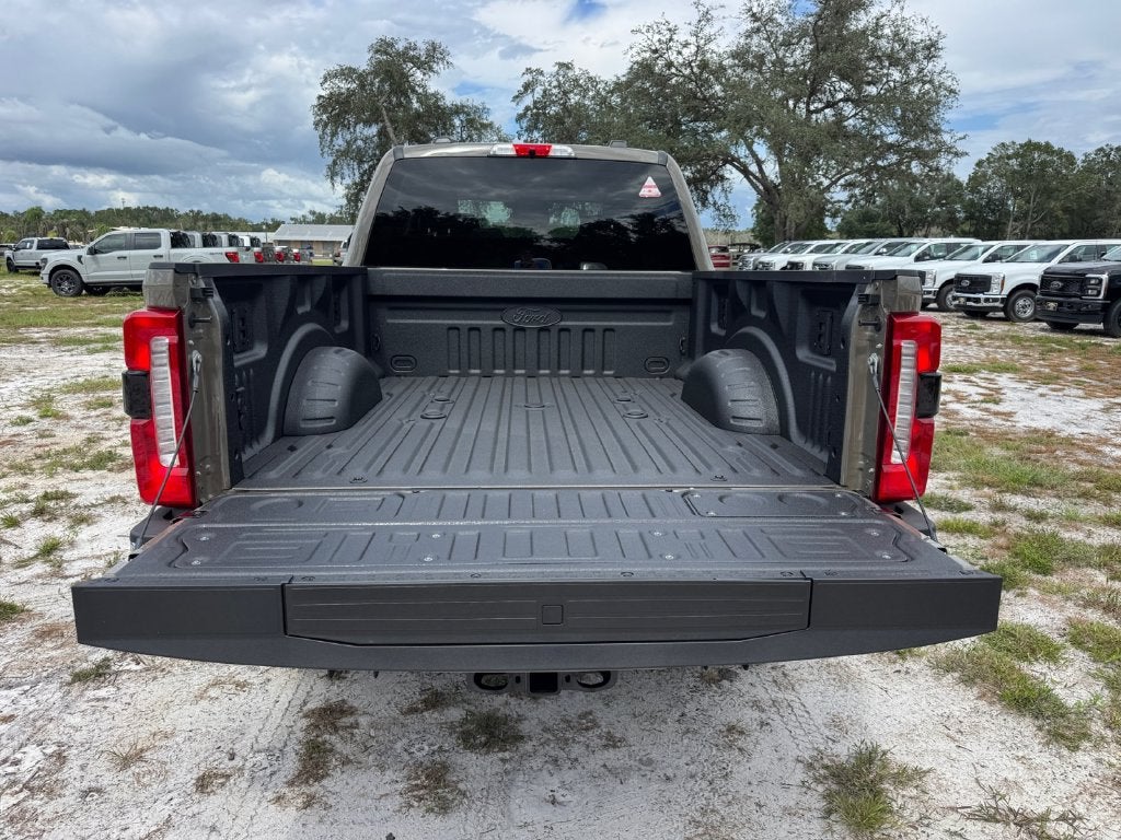 2027 Ford F-250SD Lariat 608A