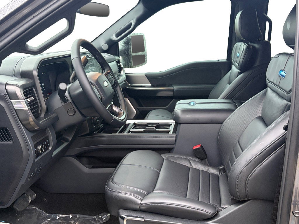 2027 Ford F-250SD Platinum 703A