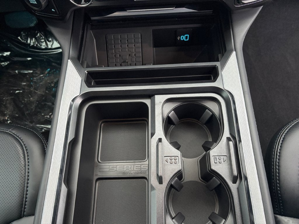 2027 Ford F-250SD Platinum 703A