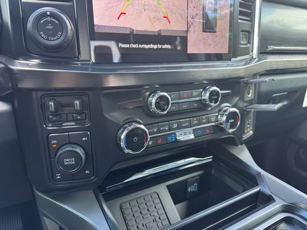 2026 Ford F-250SD Lariat 608A