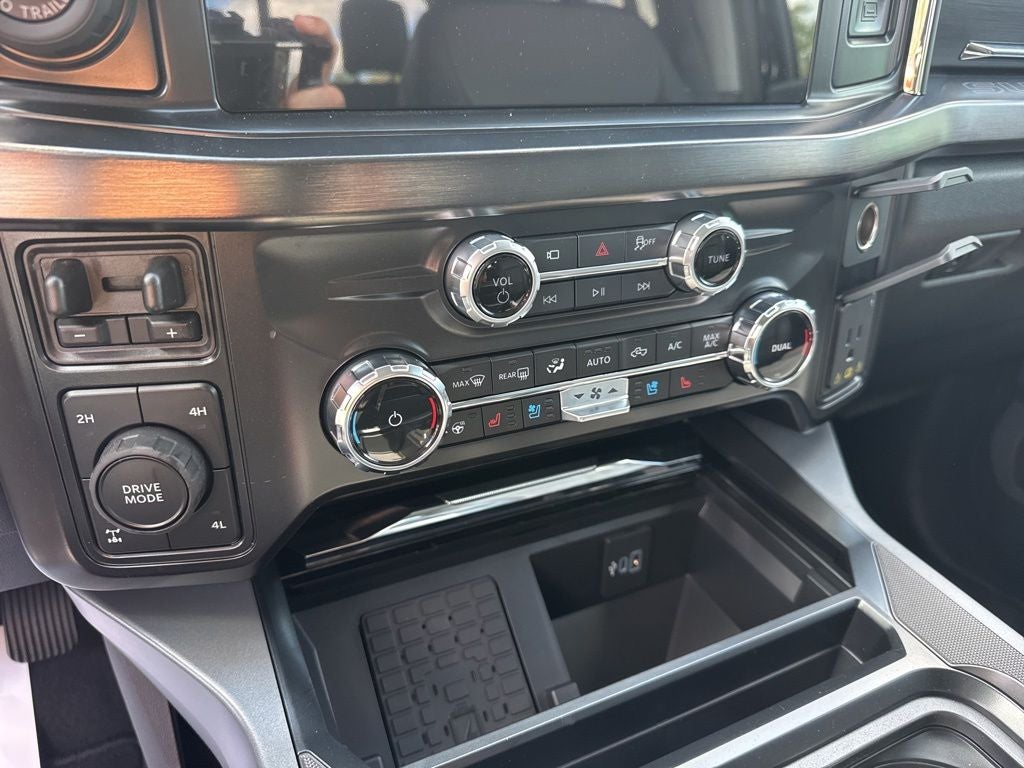 2026 Ford F-250SD Lariat 608A