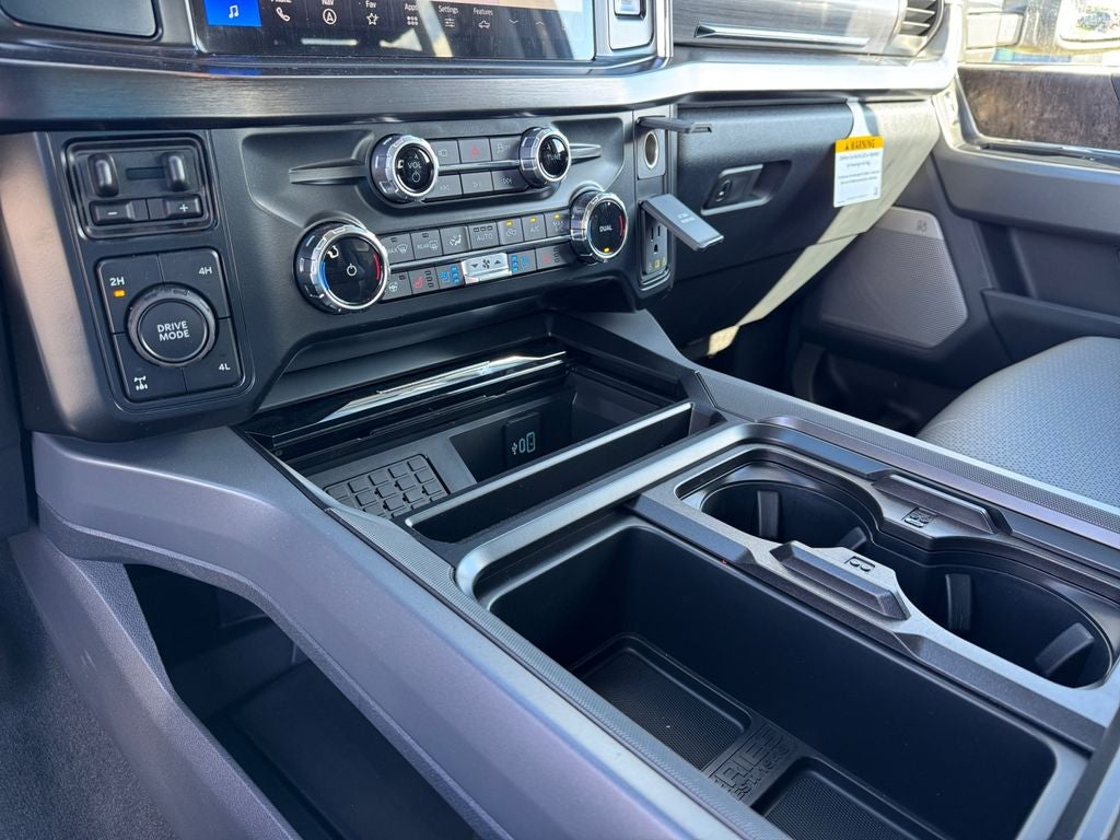 2026 Ford F-250SD Lariat 608A