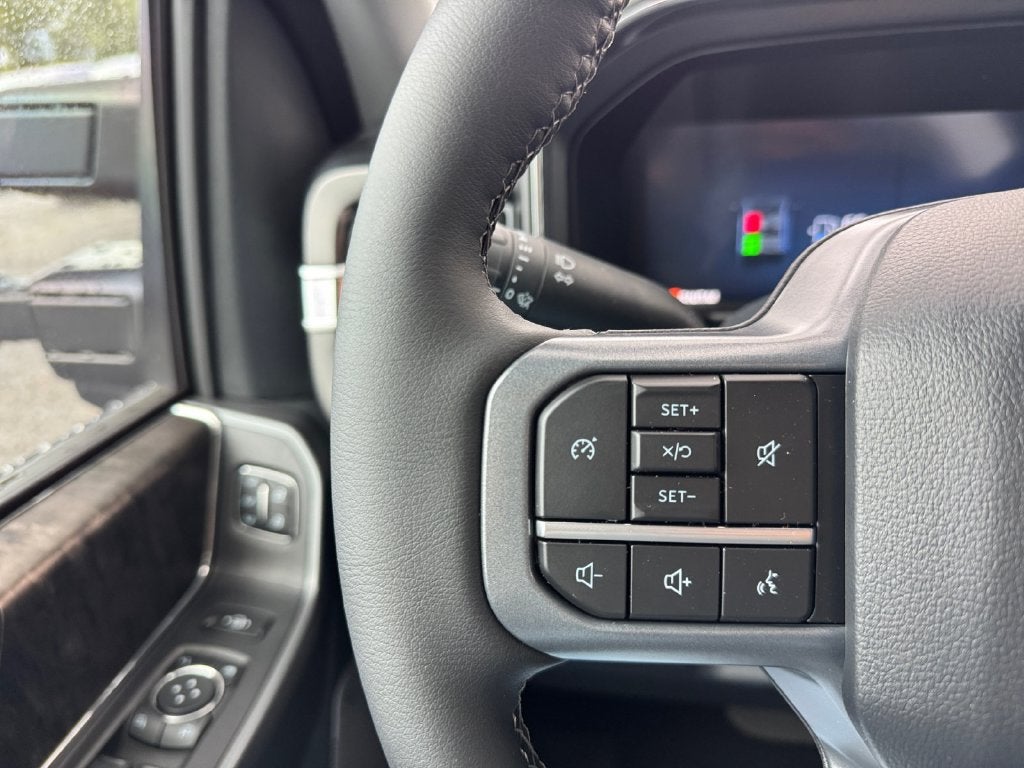 2027 Ford F-350SD Lariat 618A