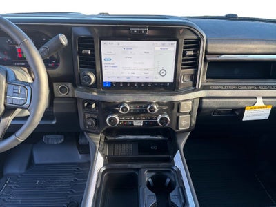 2027 Ford F-350SD Platinum 713A