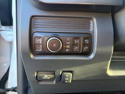 2027 Ford F-350SD Platinum 713A