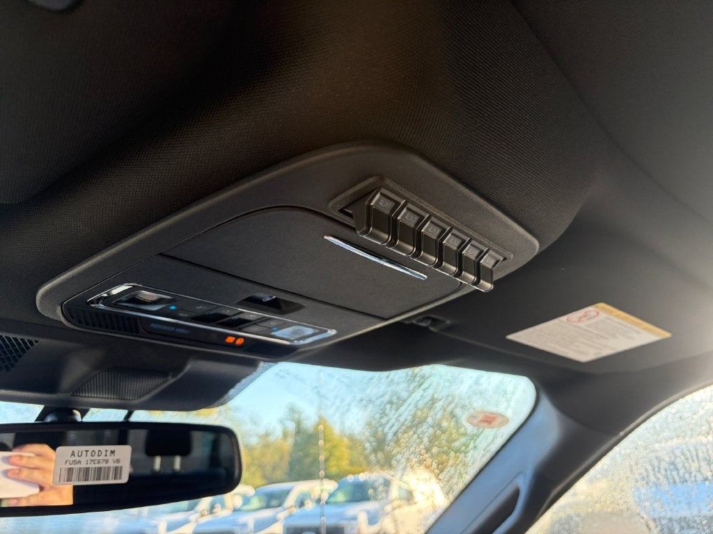 2027 Ford F-350SD Platinum 713A