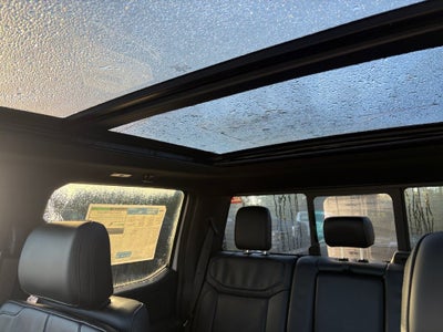 2027 Ford F-350SD Platinum 713A