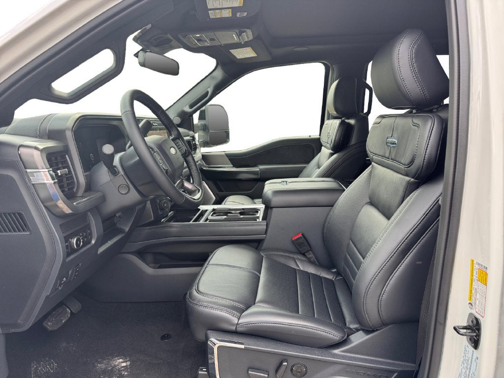 2027 Ford F-350SD Platinum 713A
