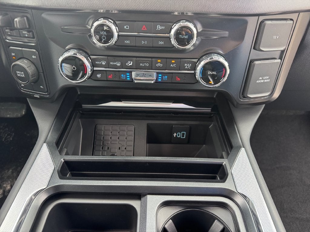 2027 Ford F-350SD Platinum 713A
