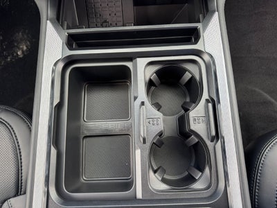 2027 Ford F-350SD Platinum 713A