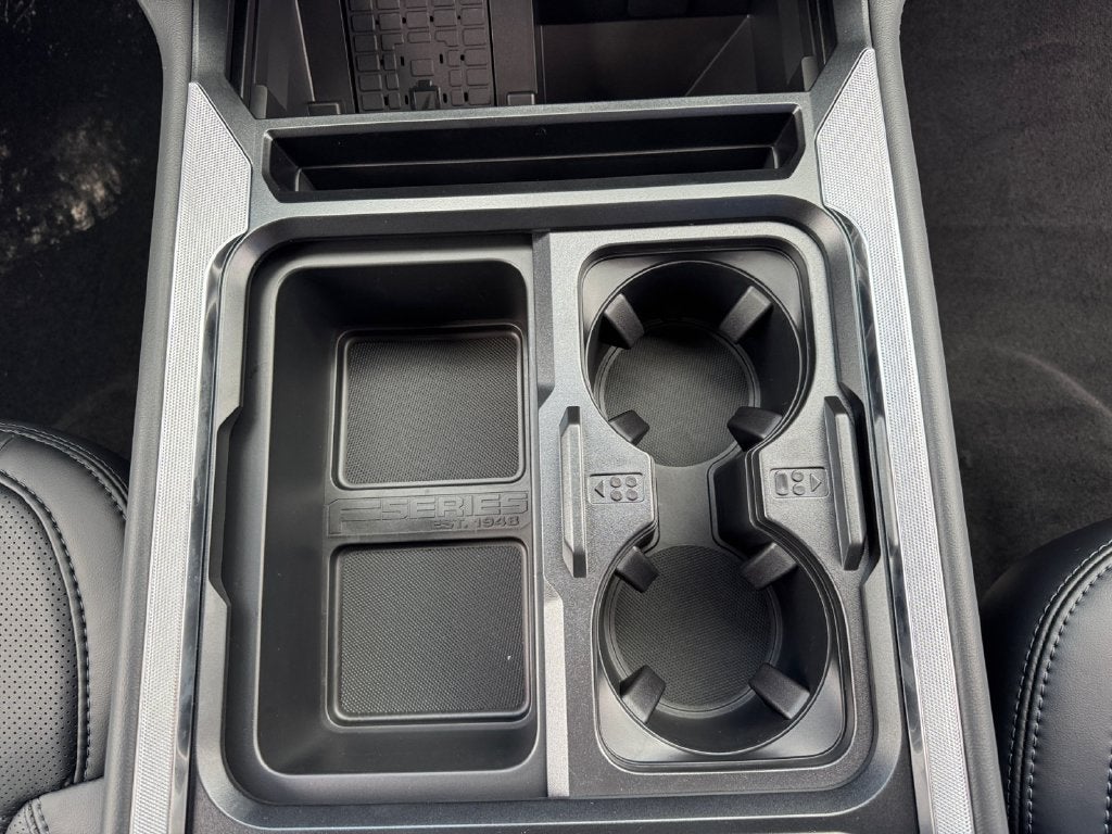 2027 Ford F-350SD Platinum 713A