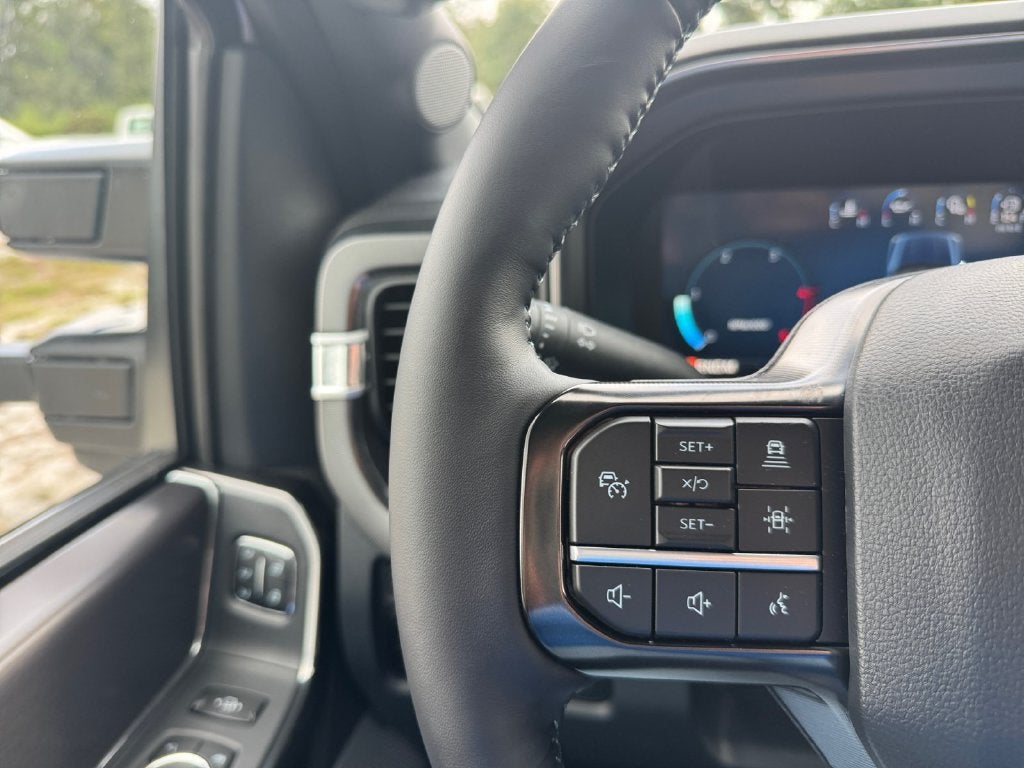 2027 Ford F-350SD Platinum 713A