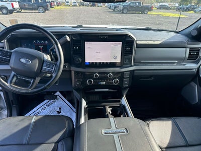 2025 Ford F-350SD Platinum