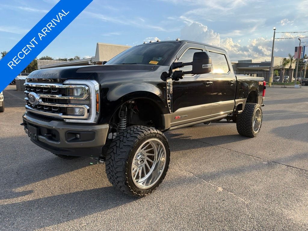 2026 Ford F-350SD King Ranch 25k upfit