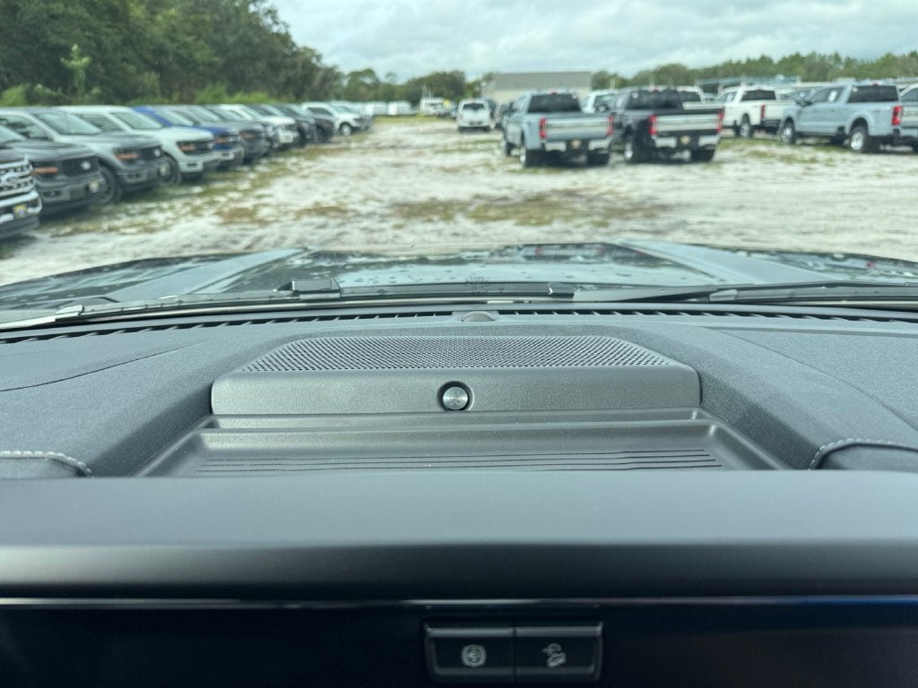 2027 Ford F-350SD Lariat 618A