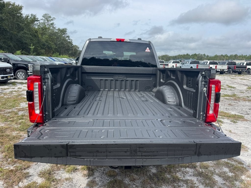 2027 Ford F-350SD Lariat 618A