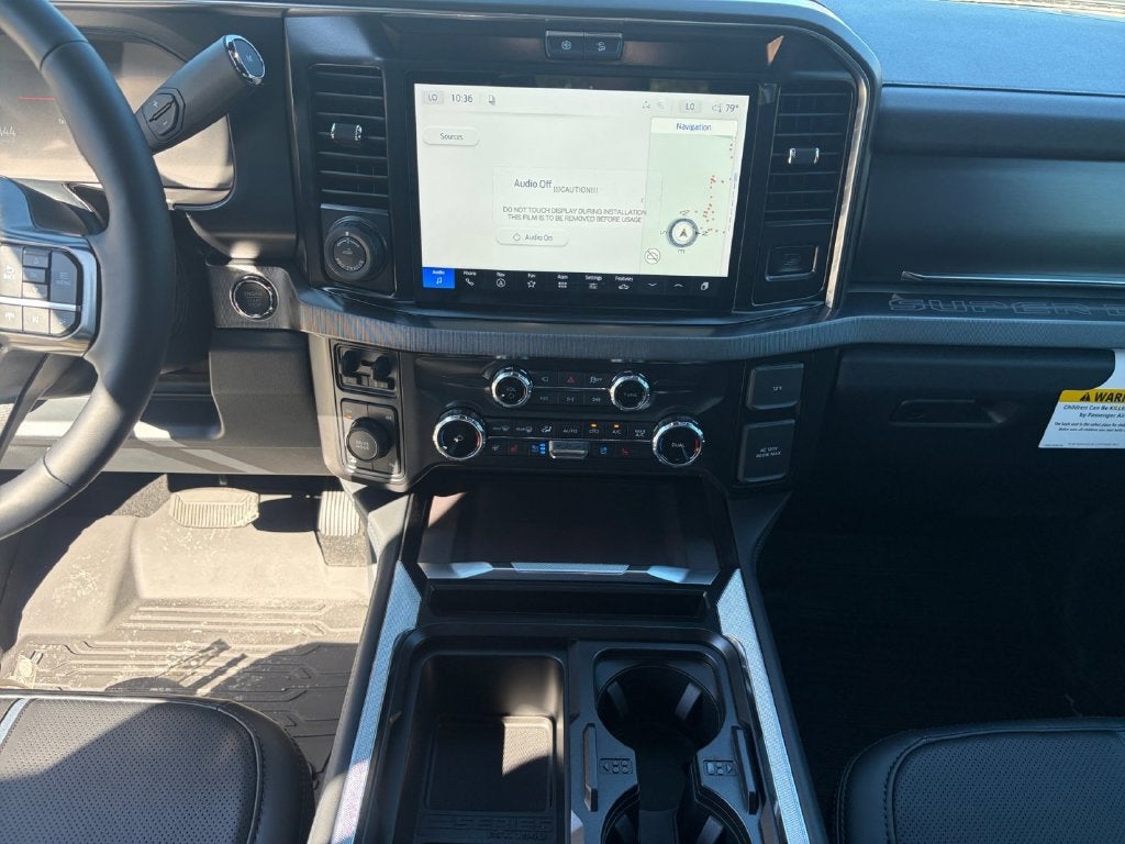 2027 Ford F-350SD Platinum 713A