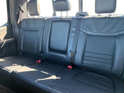 2027 Ford F-350SD Platinum 713A