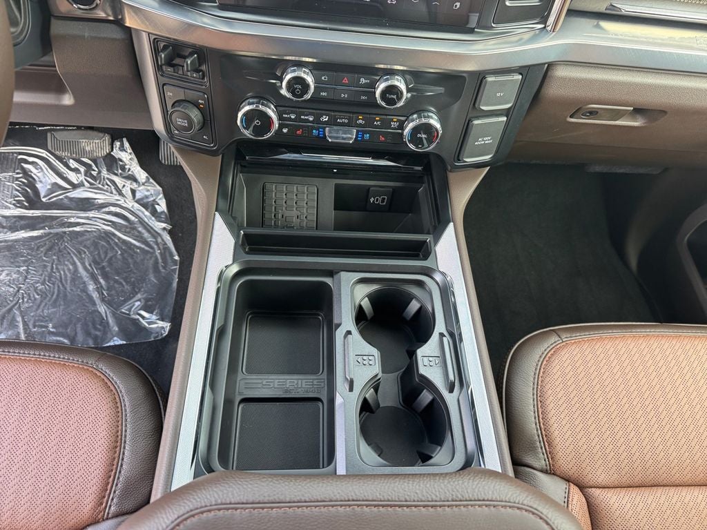 2027 Ford F-350SD King Ranch 710A
