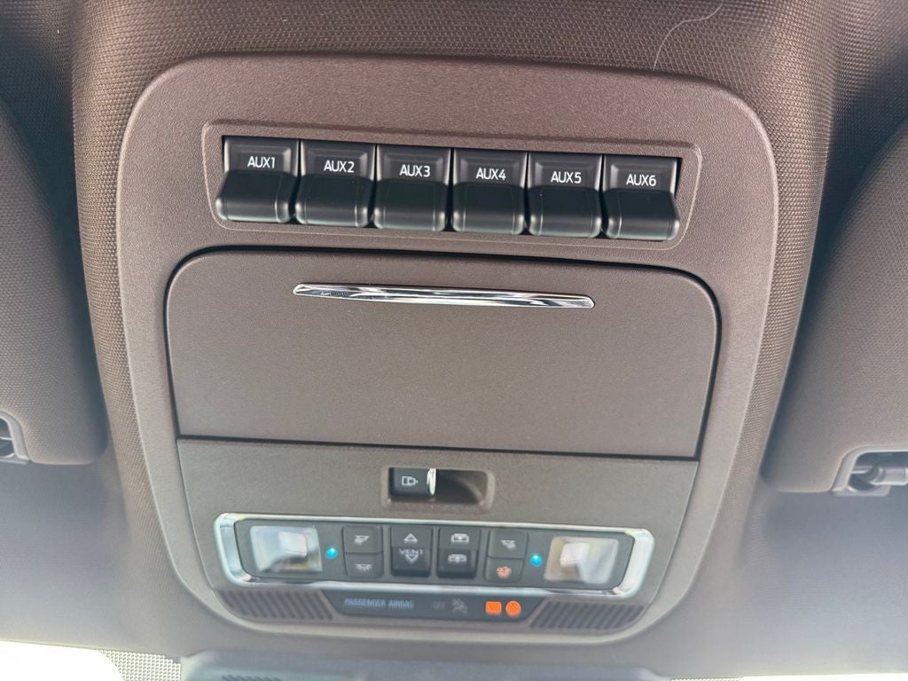 2027 Ford F-350SD King Ranch 710A