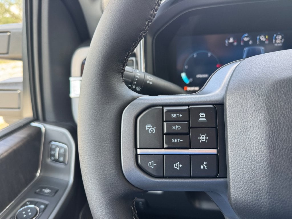 2027 Ford F-350SD Lariat 618A