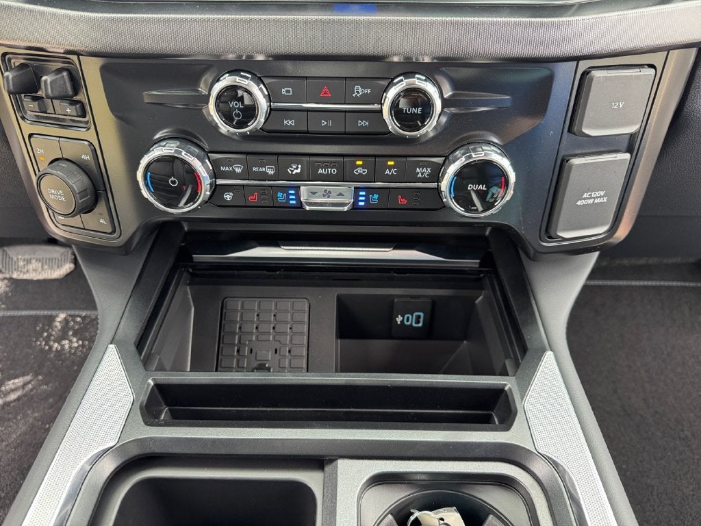 2027 Ford F-350SD Platinum 713A