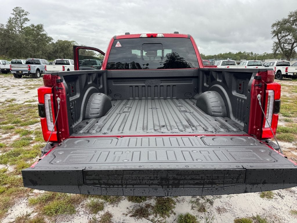 2027 Ford F-350SD Platinum 713A